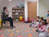 Rozprávka o Rukavičke - hrajú deti