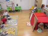 Rozprávka o Rukavičke - hrajú deti